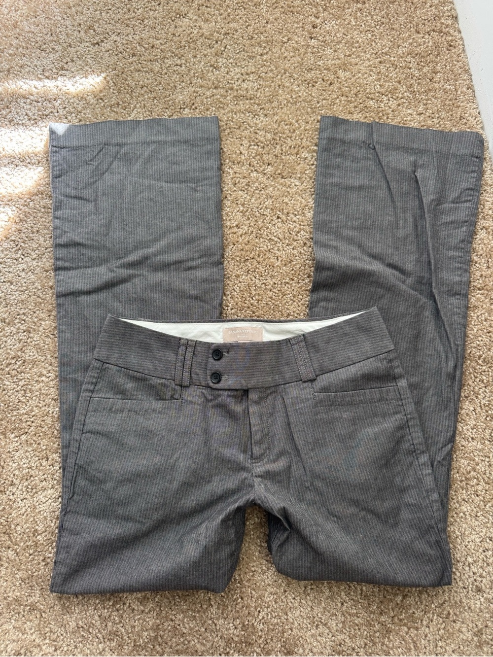 Banana Republic Martin Fit Gray Herringbone Low Rise Flare Pants Size 8